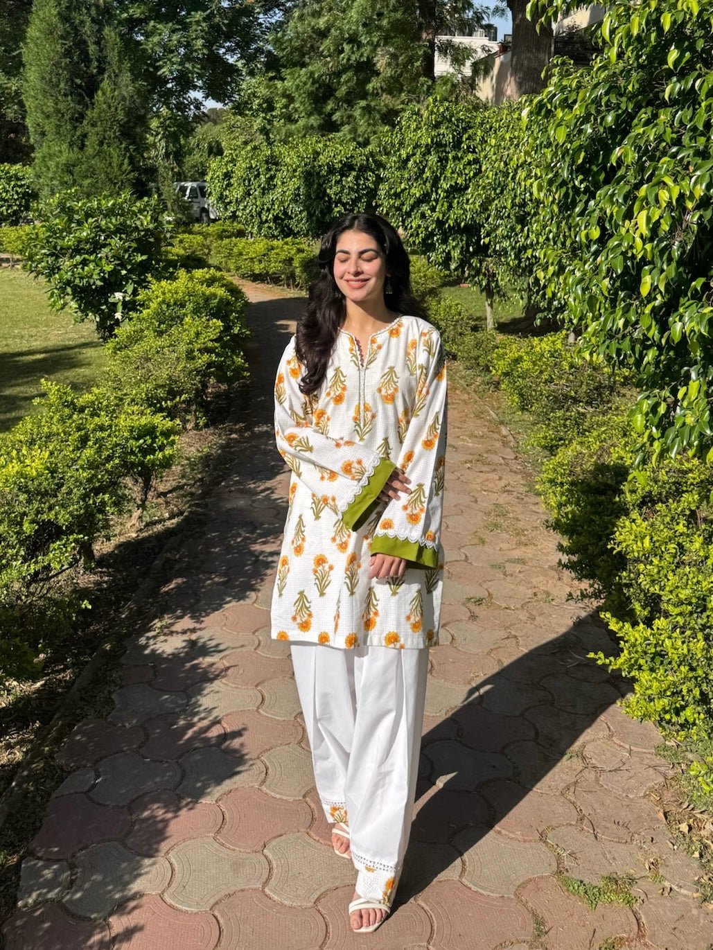 Ameera - The Khushnuma