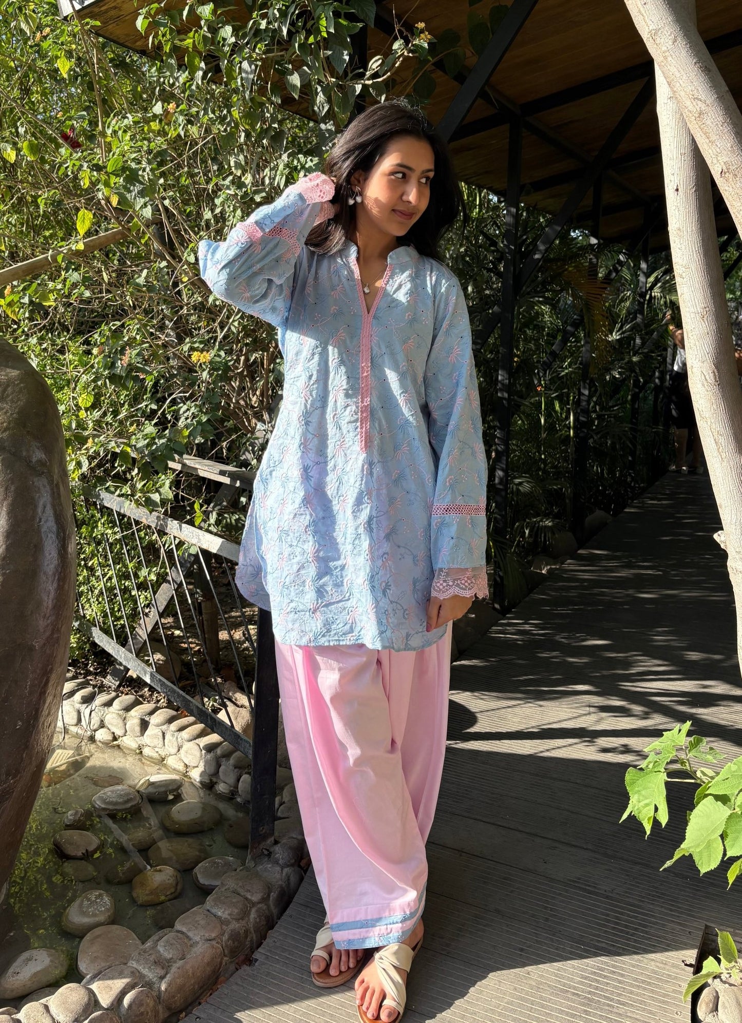 Rosenaa - The Khushnuma