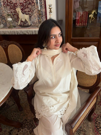 Mahwish Ivory Set