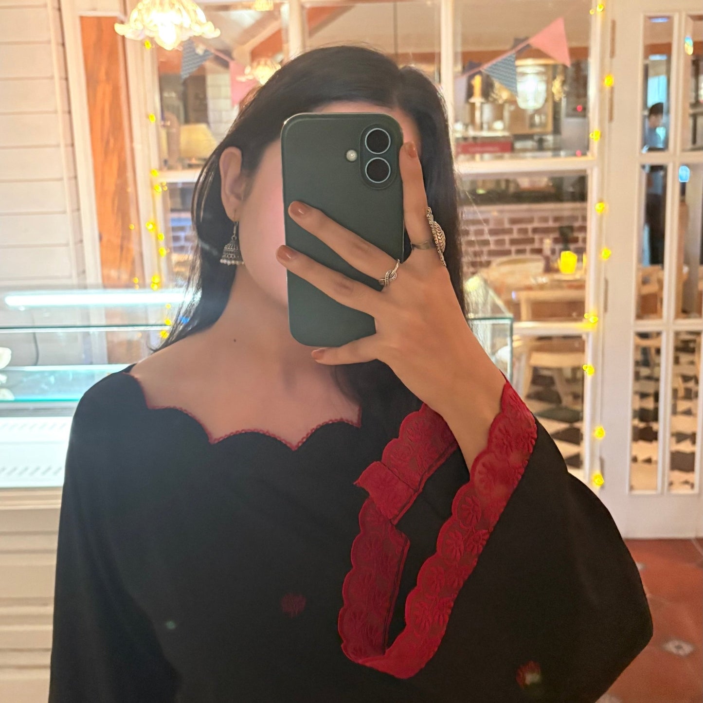 Firdaus ( Bestseller) - The Khushnuma