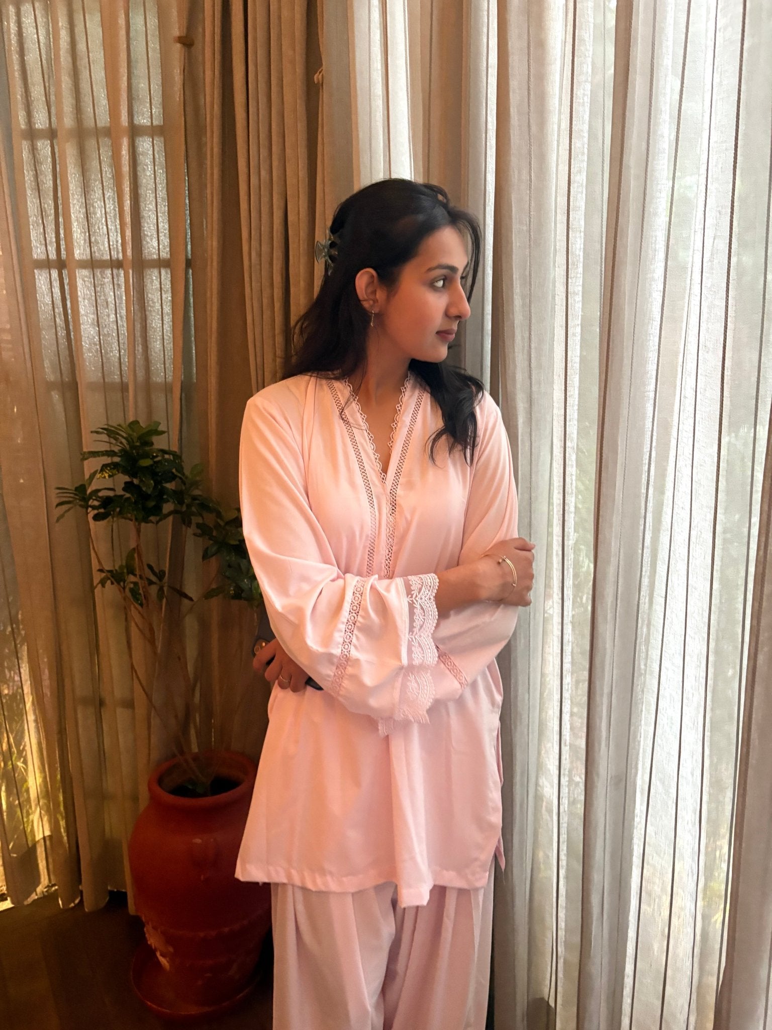 Haseena Powder Pink Farshi set - The Khushnuma