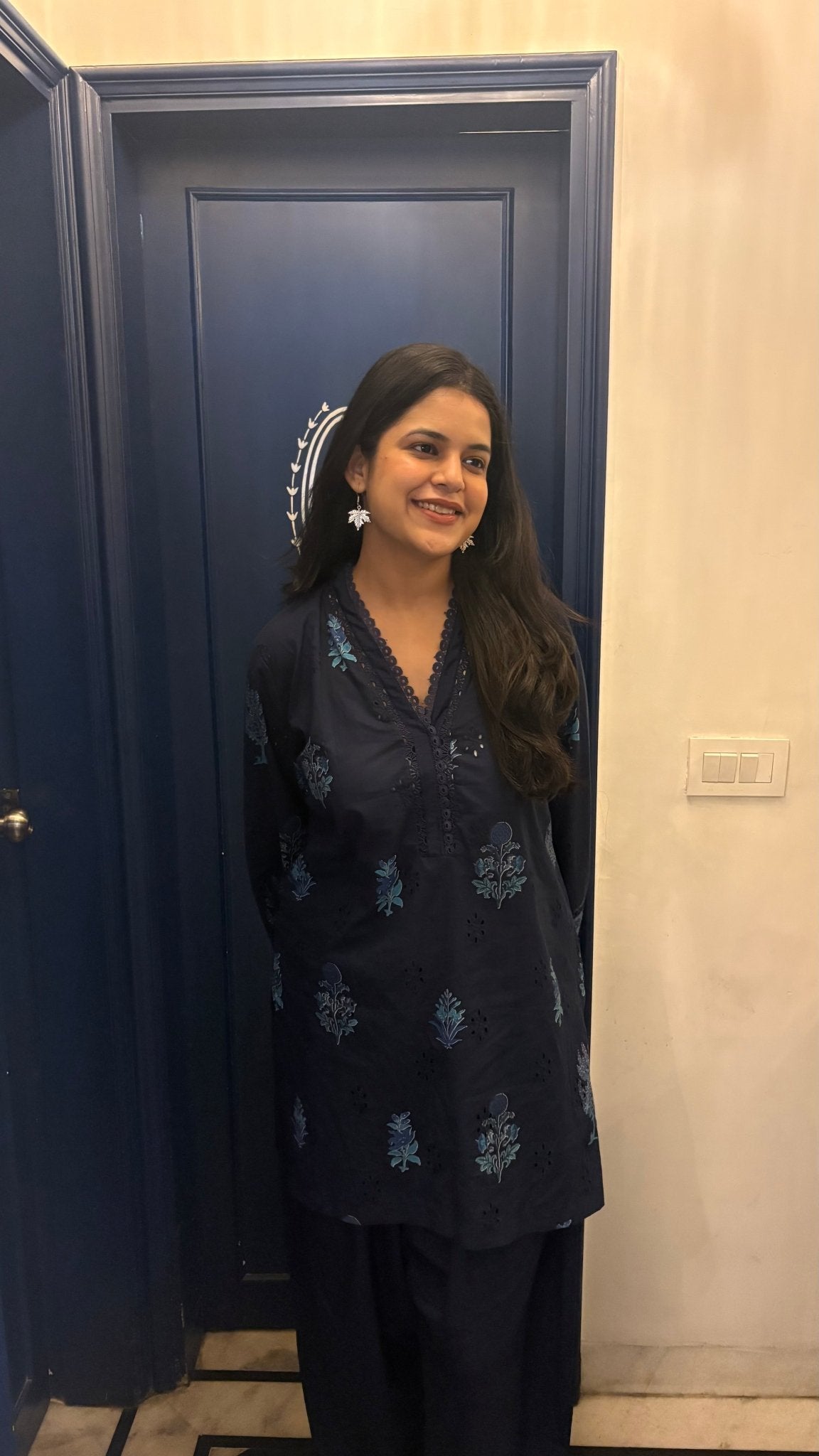 Noor-e-Neel - The Khushnuma