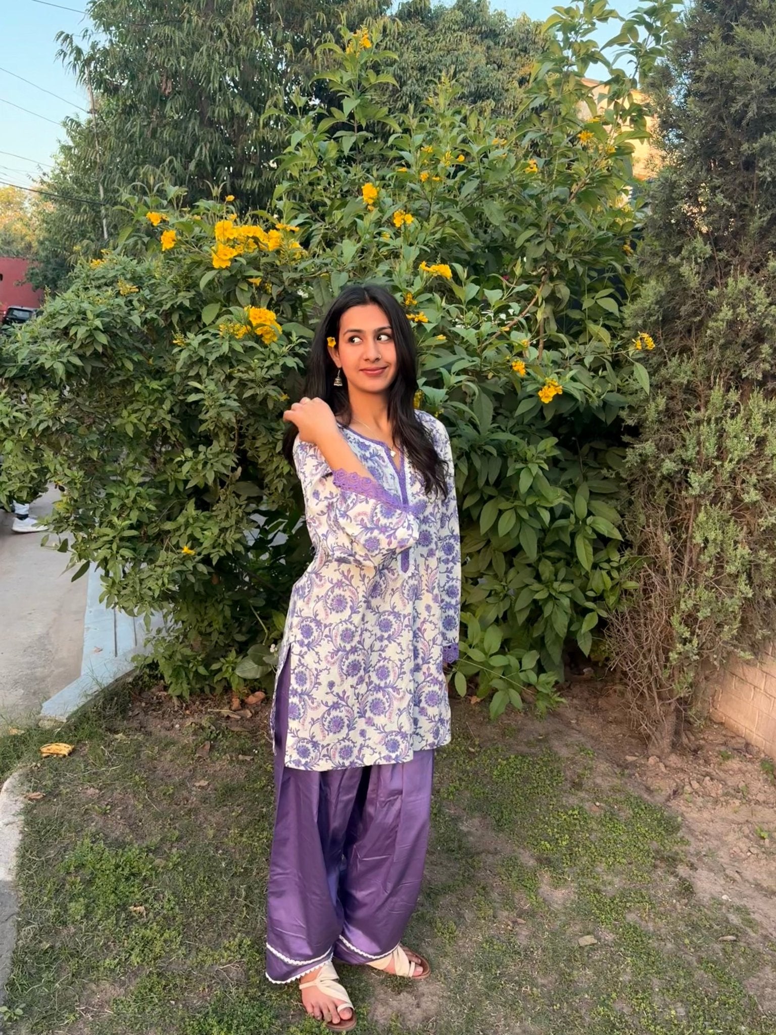 Reyana - The Khushnuma