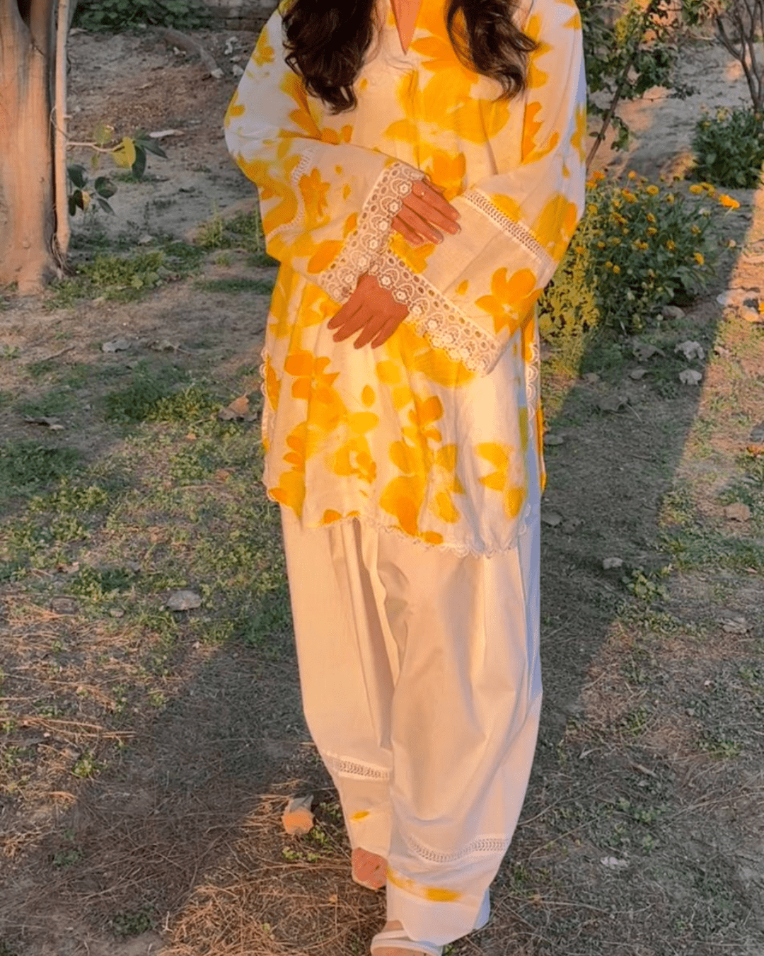 Zard - e - Noor - The Khushnuma